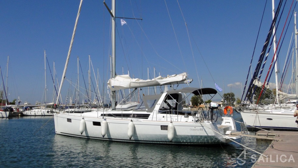 Oceanis 48 - Yacht Charter Sailica