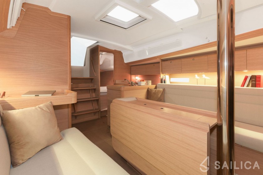 Dufour 360 GL - 3 cab. - Yacht Charter Sailica