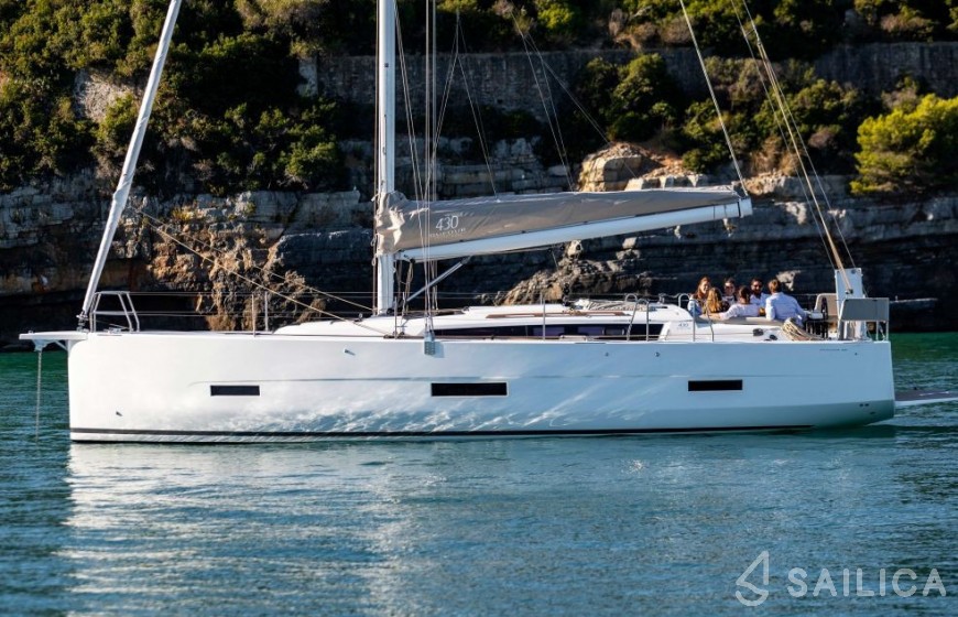Dufour 430 Grand Large - Yacht Charter Sailica