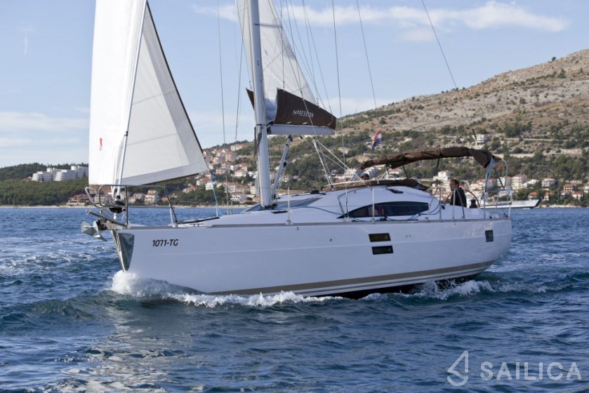 Elan 40 Impression - Yacht Charter Sailica