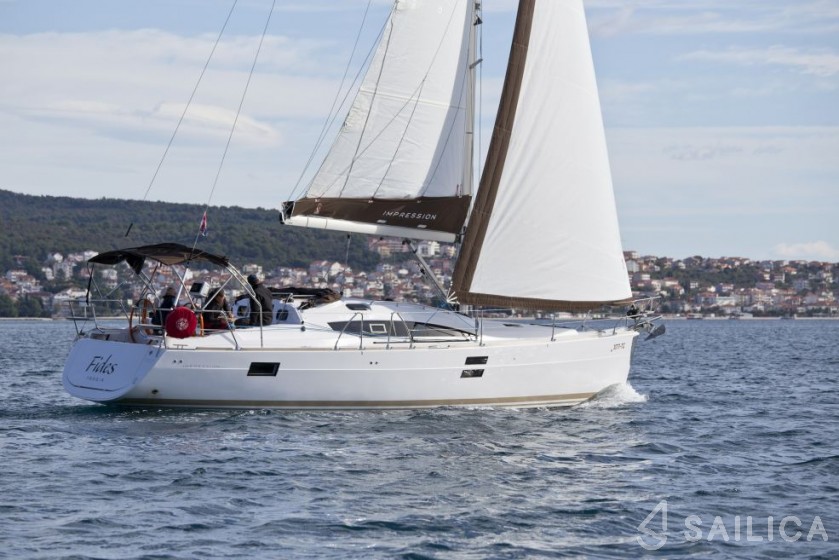 Elan 40 Impression - Yacht Charter Sailica