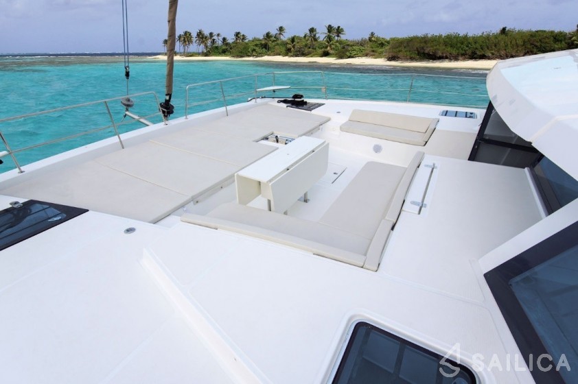 Bali 5.4. - Yacht Charter Sailica