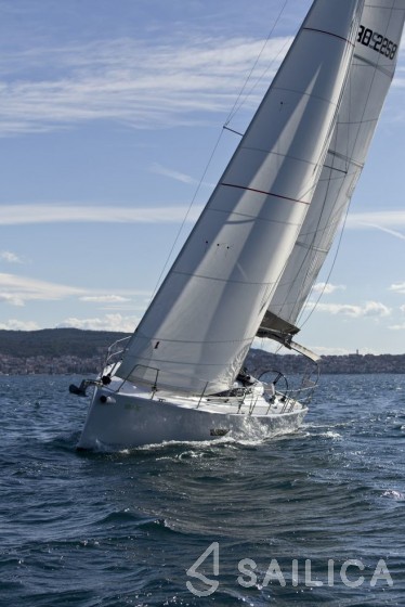 Elan E4 - Yacht Charter Sailica