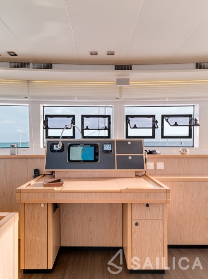 Lagoon 52F - Yacht Charter Sailica