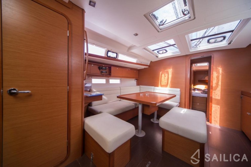 Dufour 460 GL - Yacht Charter Sailica
