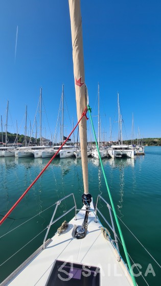 Dufour 460 GL - Yacht Charter Sailica