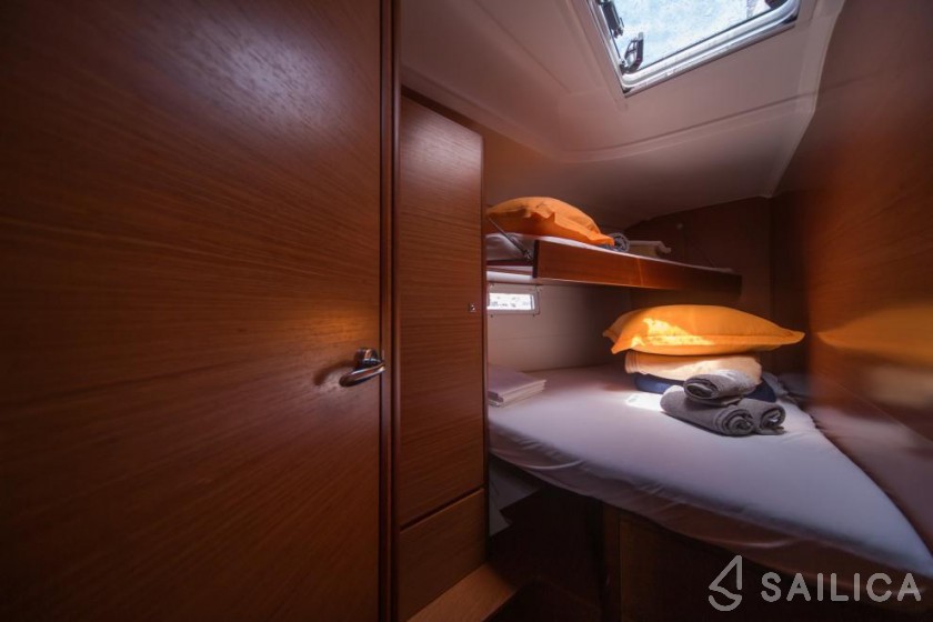 Dufour 460 GL - Yacht Charter Sailica