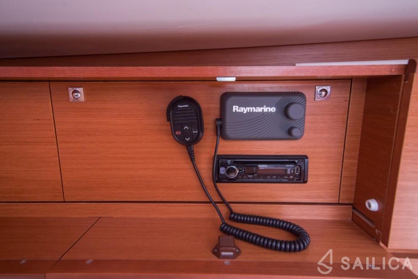 Dufour 460 GL - Yacht Charter Sailica
