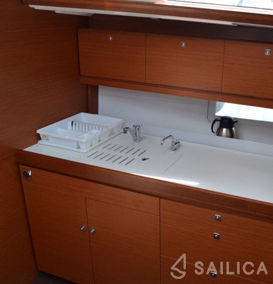 Dufour 460 GL - Yacht Charter Sailica
