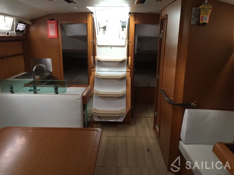 Sun Odyssey 449 - Yacht Charter Sailica