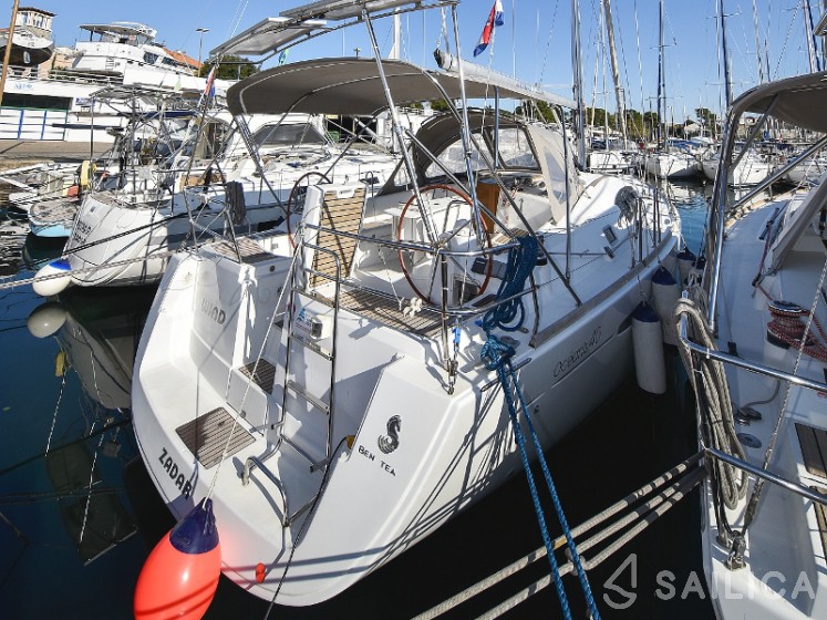 Oceanis 40 - Yacht Charter Sailica