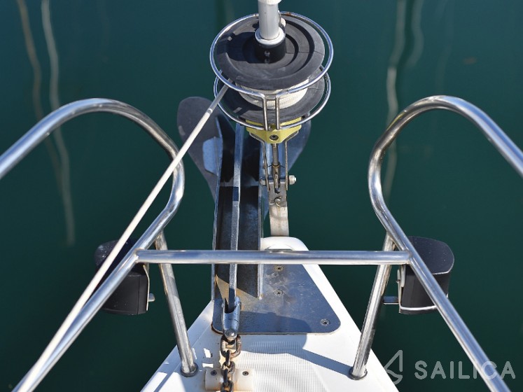 Oceanis 40 - Yacht Charter Sailica