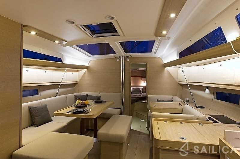 Dufour 410 GL - Yacht Charter Sailica