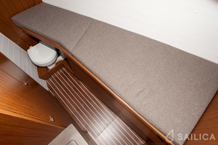Bavaria Cruiser 56 - Yacht Charter Sailica