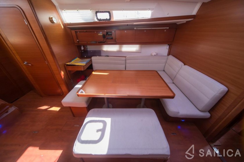 Dufour 460 GL - Yacht Charter Sailica