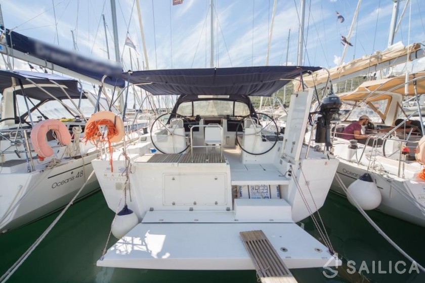 Dufour 460 GL - Yacht Charter Sailica