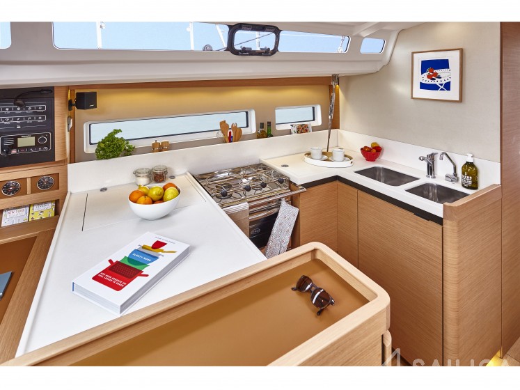 Sun Odyssey 440 - Yacht Charter Sailica