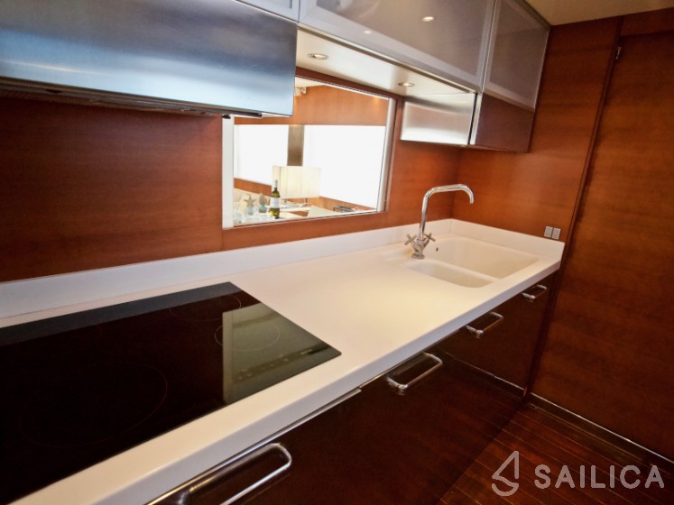 Aicon 75  - Yacht Charter Sailica