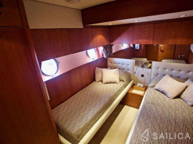 Aicon 75  - Yacht Charter Sailica