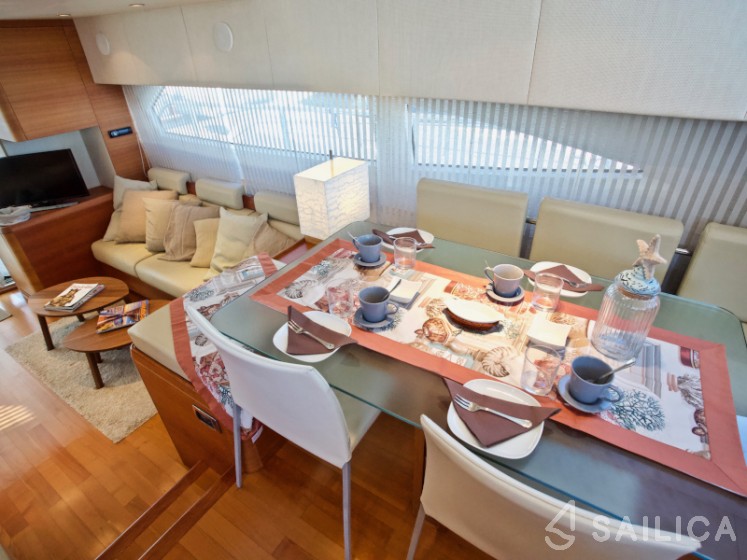 Aicon 64 Fly - Yacht Charter Sailica