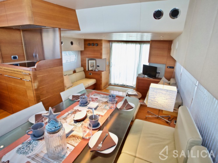 Aicon 64 Fly - Yacht Charter Sailica