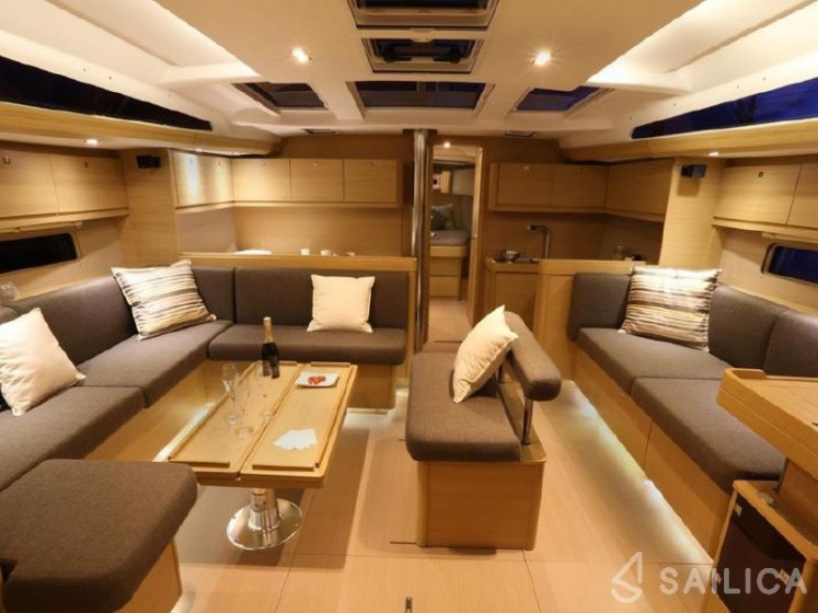 Dufour 512 Grand Large - Yacht Charter Sailica