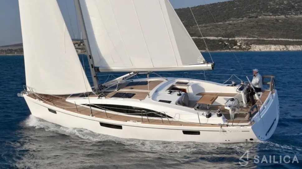 Bavaria 47 Cruiser - Yacht Charter Sailica