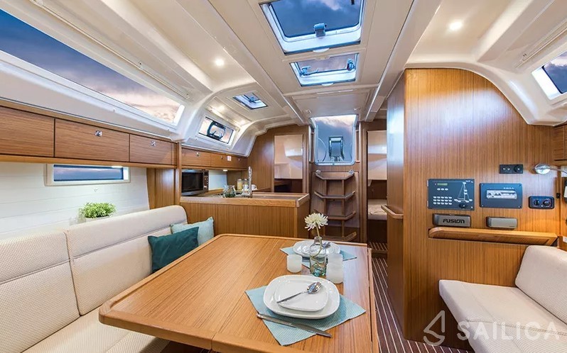 Bavaria 47 Cruiser - Yacht Charter Sailica