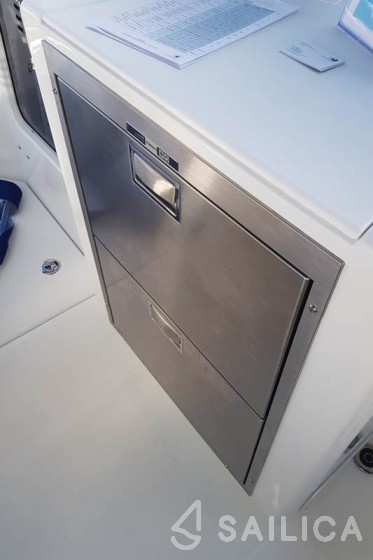 Sun Loft 47 - Yacht Charter Sailica