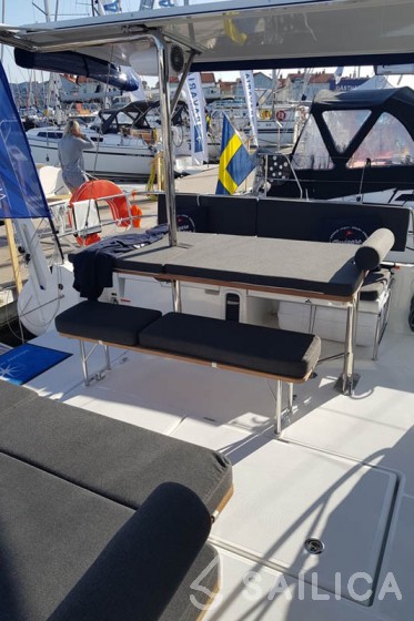 Sun Loft 47 - Yacht Charter Sailica