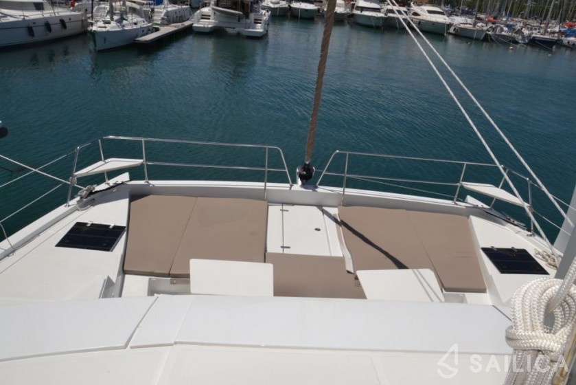 Bali 4.5 - Yacht Charter Sailica