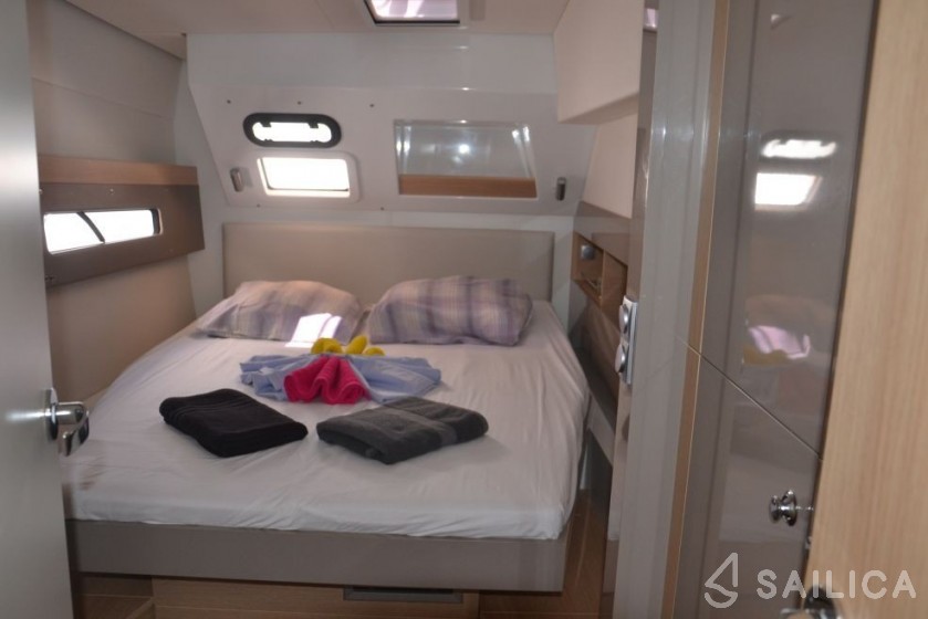 Bali 4.5 - Yacht Charter Sailica