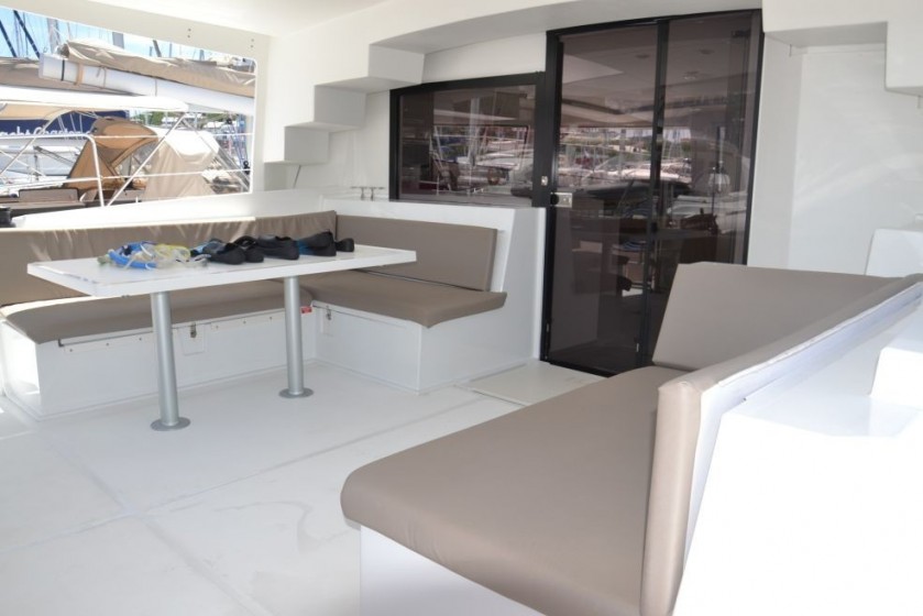 Bali 4.5 - Yacht Charter Sailica