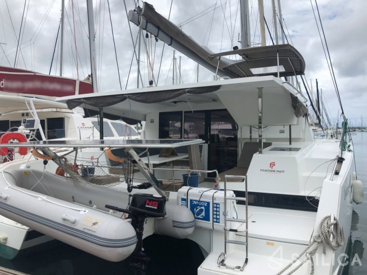 Lucia 40 - Yacht Charter Sailica
