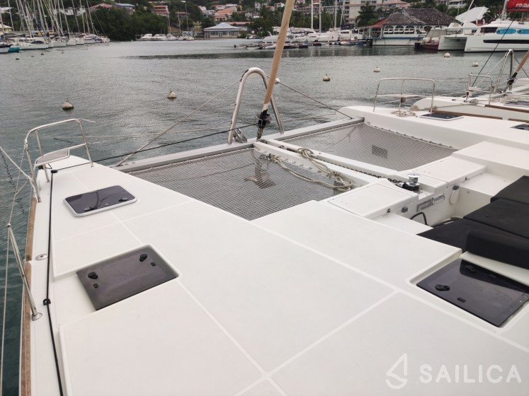 Lagoon 52F - Yacht Charter Sailica