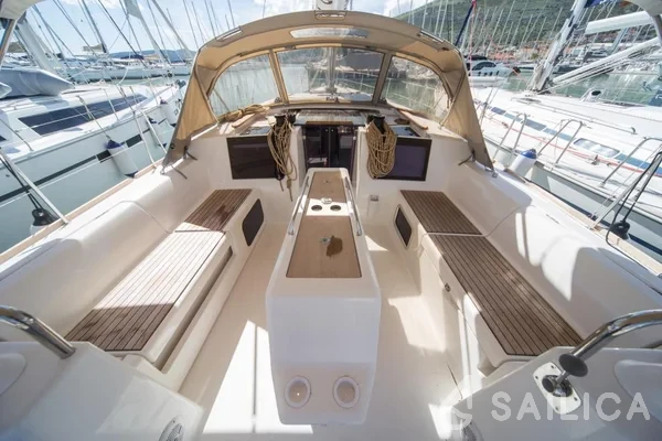 Dufour 460 GL - Yacht Charter Sailica