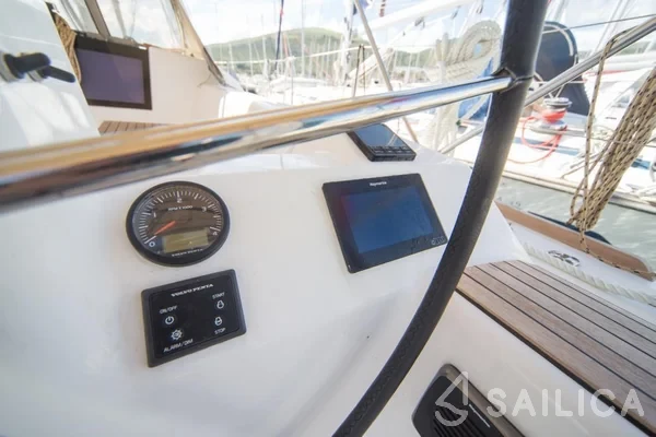 Dufour 460 GL - Yacht Charter Sailica