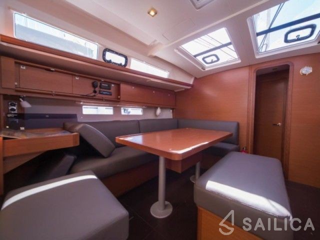 Dufour 460 GL - Yacht Charter Sailica