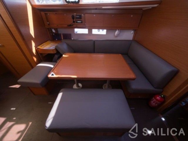 Dufour 460 GL - Yacht Charter Sailica