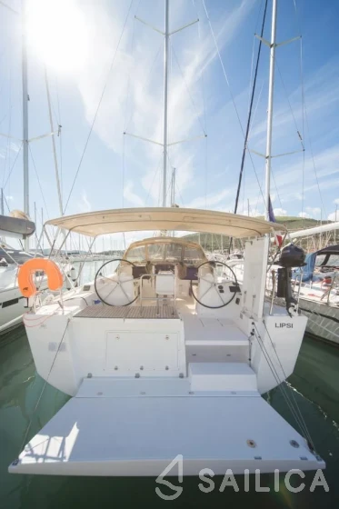 Dufour 460 GL - Yacht Charter Sailica