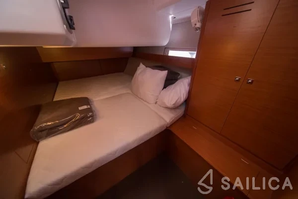 Dufour 460 GL - Yacht Charter Sailica