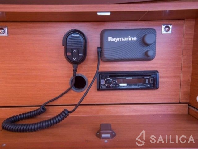 Dufour 460 GL - Yacht Charter Sailica