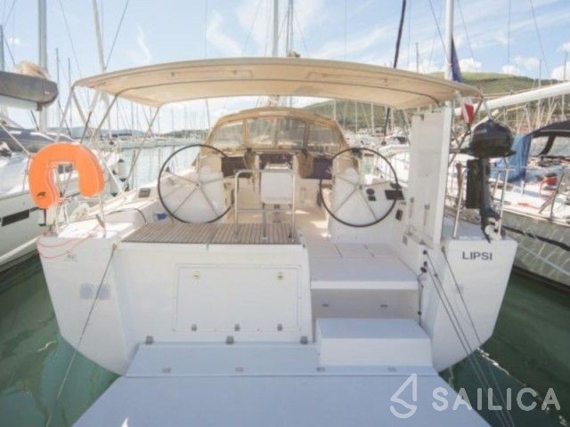 Dufour 460 GL - Yacht Charter Sailica