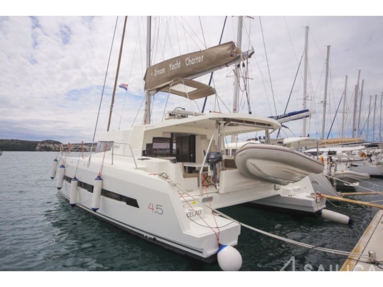 Bali 4.5 - Yacht Charter Sailica