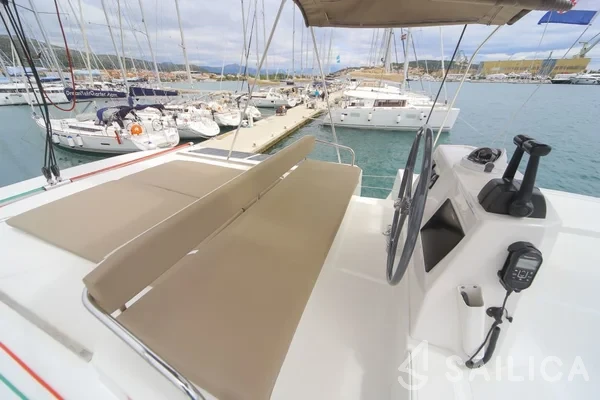 Bali 4.5 - Yacht Charter Sailica
