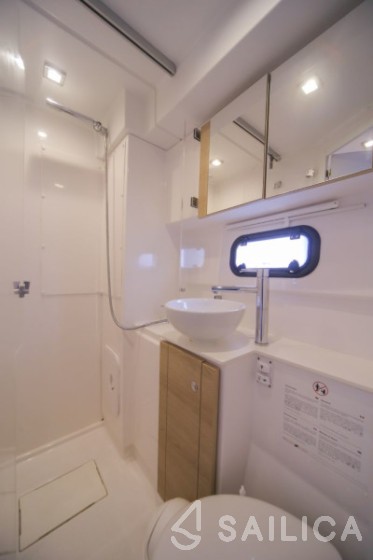 Bali 4.5 - Yacht Charter Sailica