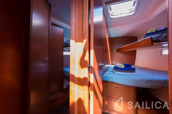 Dufour 460 GL - Yacht Charter Sailica