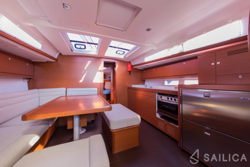 Dufour 460 GL - Yacht Charter Sailica
