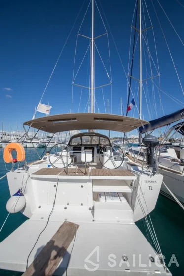 Dufour 460 GL - Yacht Charter Sailica