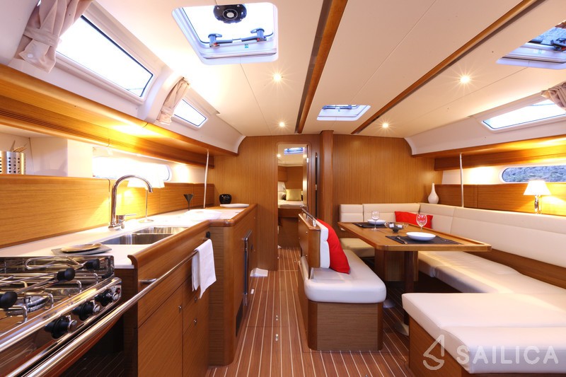 Sun Odyssey 44i - Yacht Charter Sailica